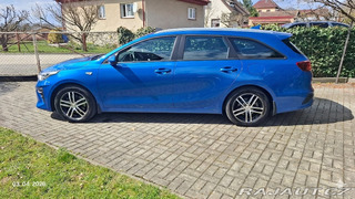 Kia Ceed SPIN 2021