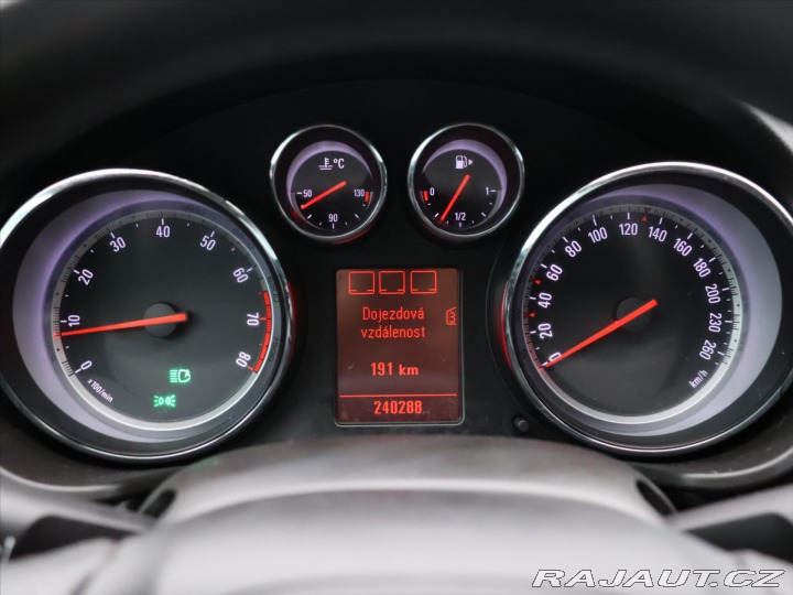 Opel Insignia 2,8 V6 Turbo 191kW Sport 2009