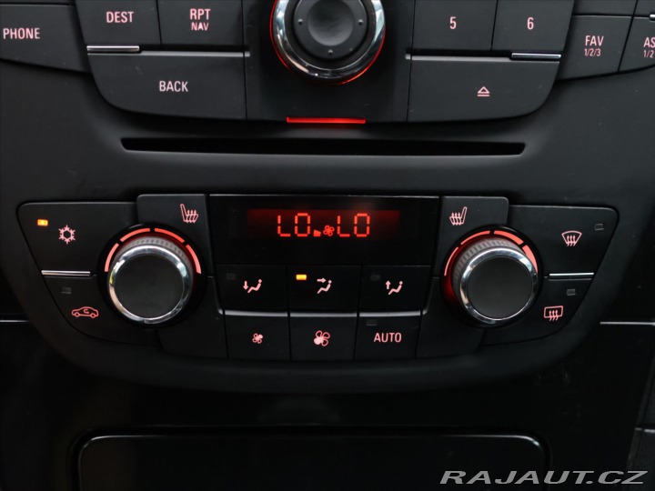 Opel Insignia 2,8 V6 Turbo 191kW Sport 2009