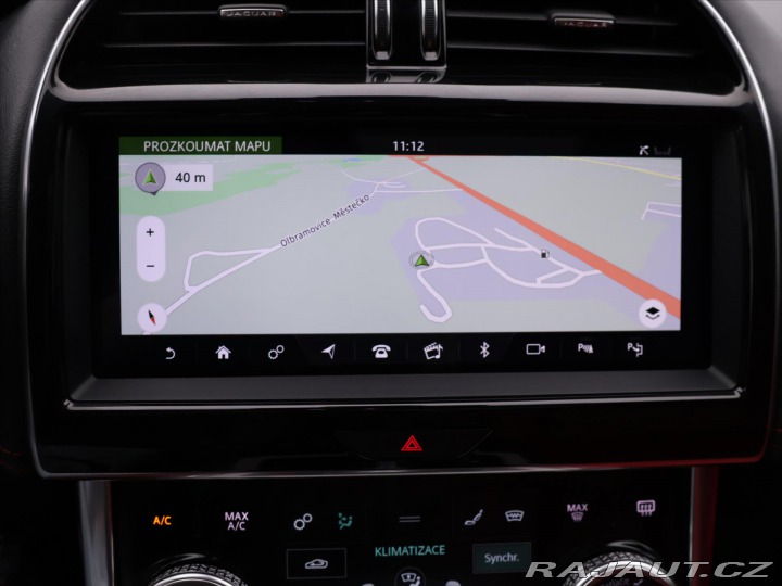 Jaguar XE 2,0 P300 221kW R-Dynamic 2020