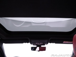 Jaguar XE 2,0 P300 221kW R-Dynamic 2020