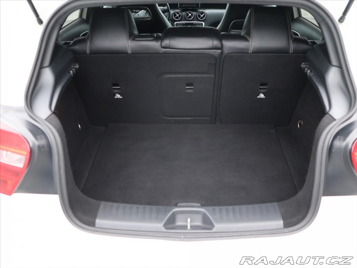 Mercedes-Benz A 1,6 200i 115kW Klima Kůže 2014
