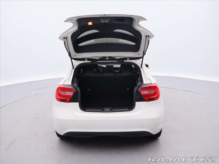 Mercedes-Benz A 1,6 200i 115kW Klima Kůže 2014