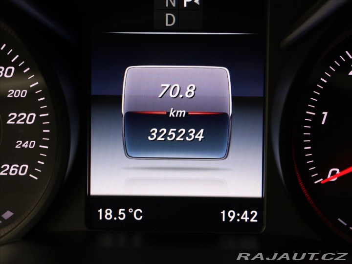 Mercedes-Benz V 2,1 CDI 140kW Avantgarde 2016