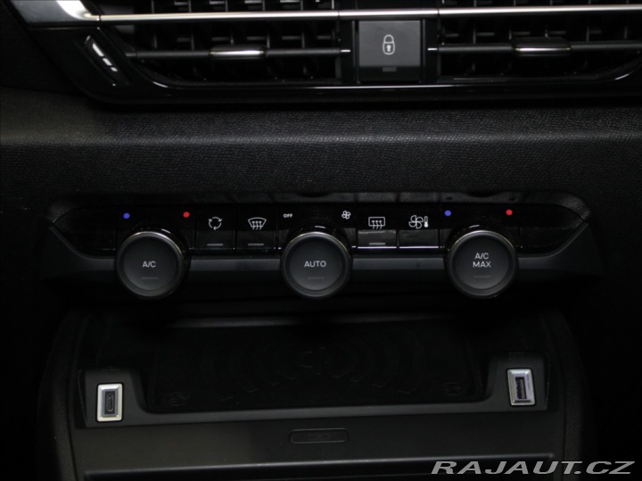 Citroën C4 1,2 PT 96kW AT Max Pano.4 2024