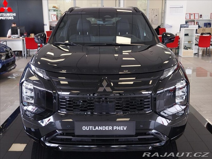 Mitsubishi Outlander 2.4 PHEV MY26  BLACK EDIT 2026