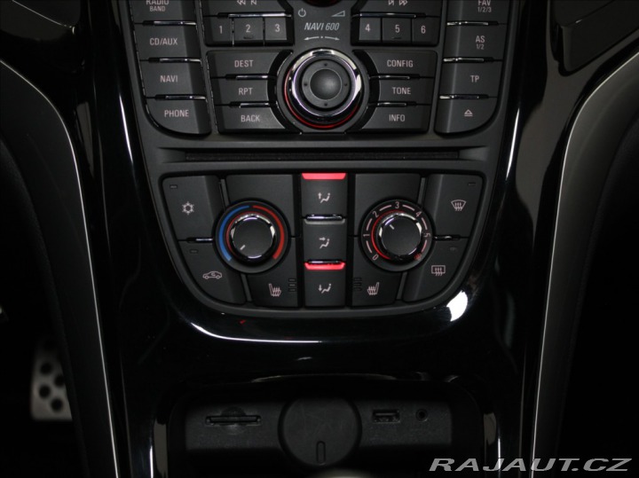 Opel Astra 2,0 Turbo 280koní OPC Inf 2013