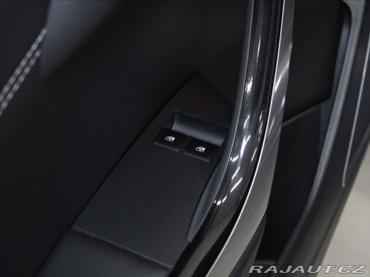 Opel Astra 2,0 Turbo 280koní OPC Inf 2013