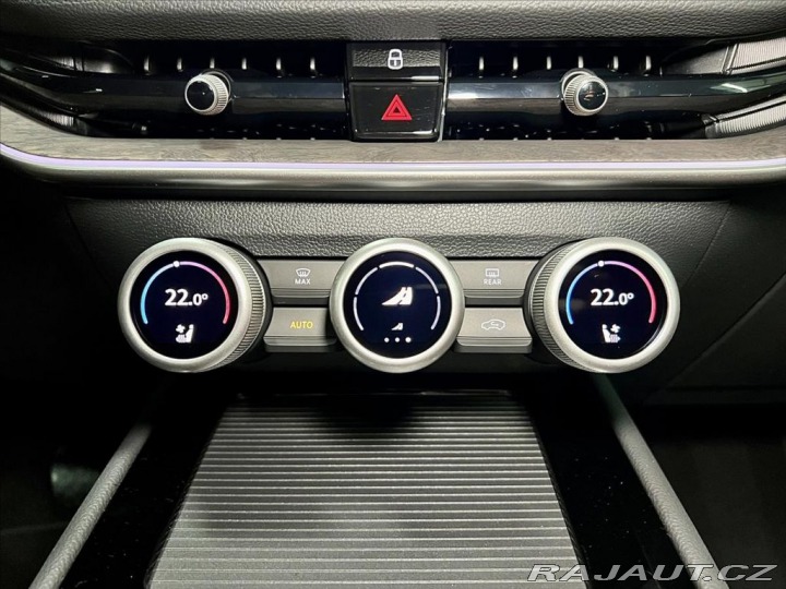 Škoda Superb 2.0 TDI 142 KW DSG 4X4 L& 2024