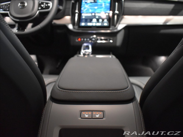 Volvo XC90 2,0 B5  Plus Bright 2026