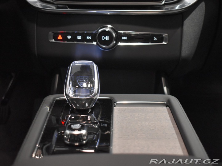 Volvo XC90 2,0 B5  Plus Bright 2026
