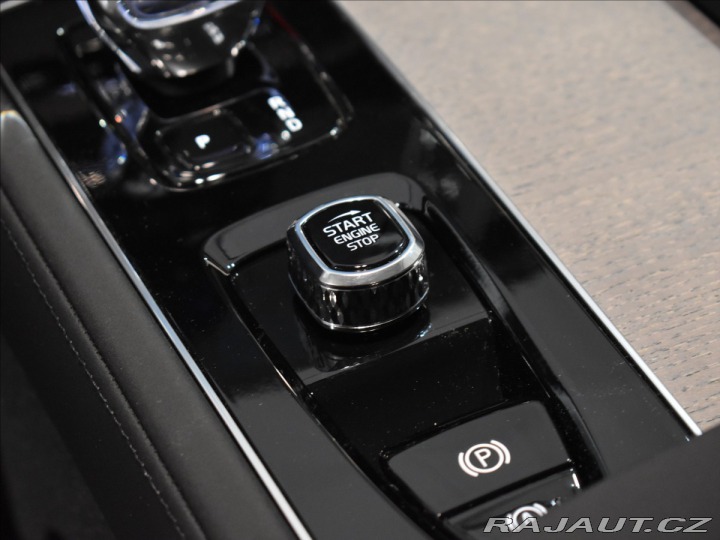 Volvo XC90 2,0 B5  Plus Bright 2026
