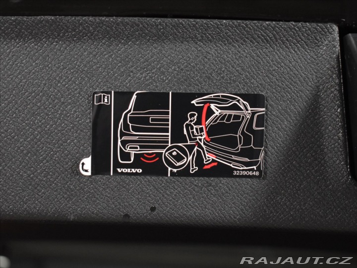 Volvo XC90 2,0 T8 AWD Plus BLIS,Bezk 2025