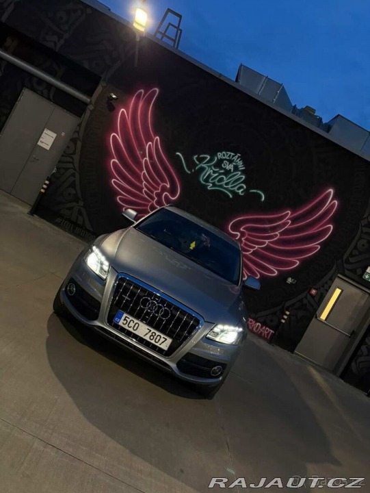 Audi Q5 3,0   TDI V6 1800