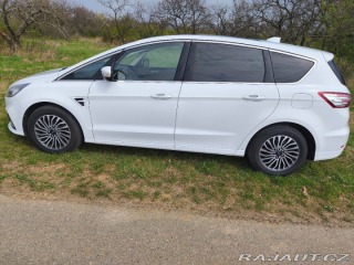 Ford S-MAX 2,0   EcoBlue Titanium 20 2019