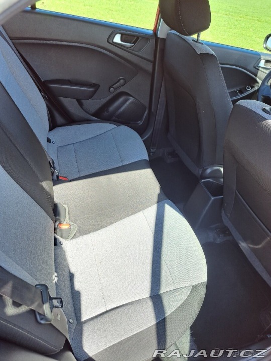 Hyundai i20 1,2   2016, 63 800 km, po 2016