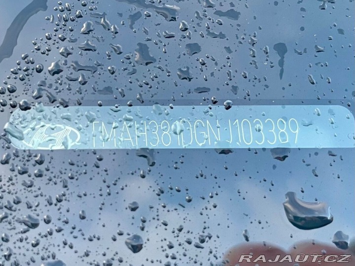 Hyundai i30 1,5   T-GDI,118 kW,hybrid 1800