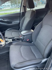 Hyundai i30 1,5   T-GDI,118 kW,hybrid 1800