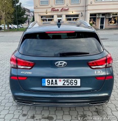 Hyundai i30 1,5   T-GDI,118 kW,hybrid 1800