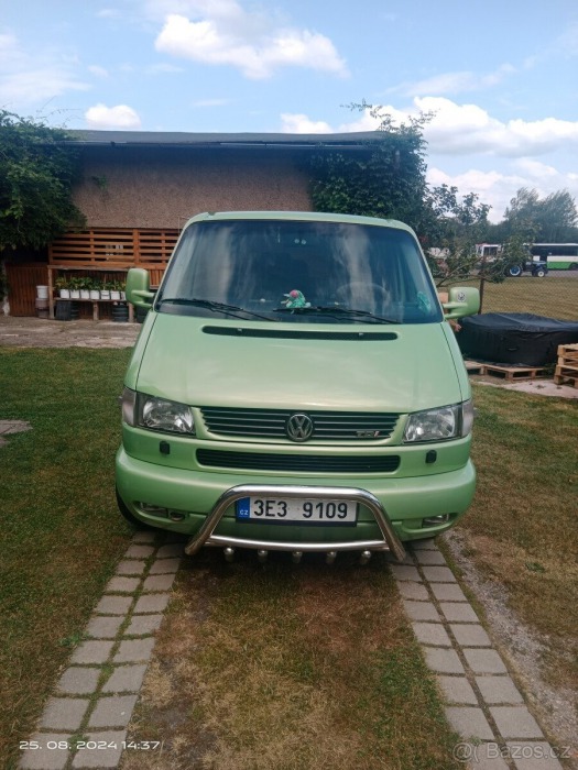 Volkswagen Caravelle 2,5   T4