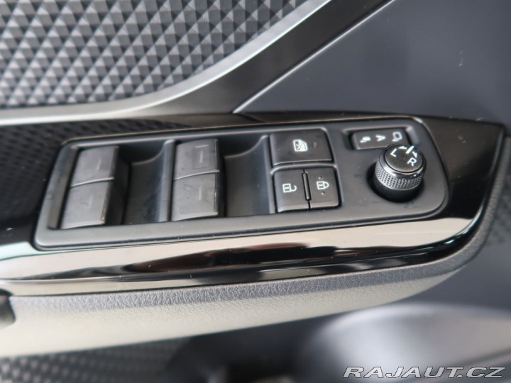 Toyota C-HR 1.8,Hybrid,CZ,1Maj,Style 2023