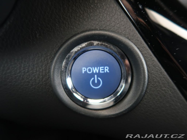 Toyota C-HR 1.8,Hybrid,CZ,1Maj,Style 2023