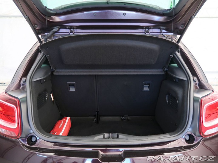 Ostatní značky Ostatní modely DS Automobiles DS3 1.2PureTech,96kW,SPORTCHI 2017