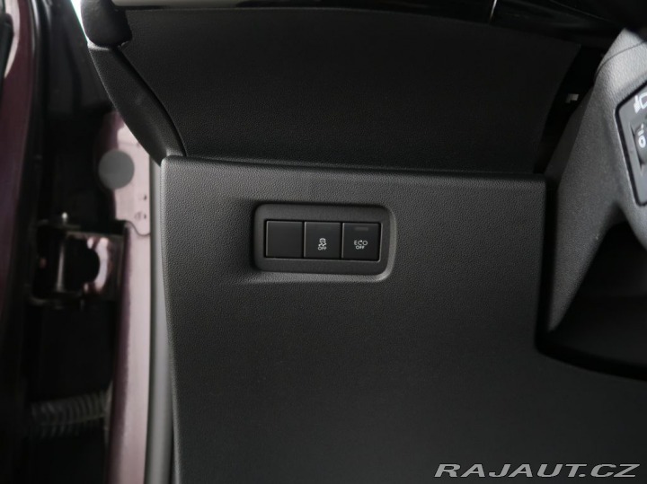 Ostatní značky Ostatní modely DS Automobiles DS3 1.2PureTech,96kW,SPORTCHI 2017