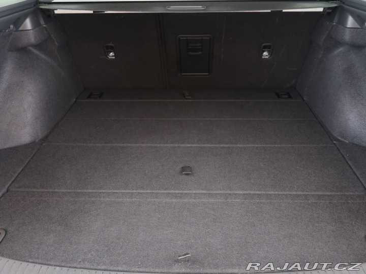 Hyundai i30 1.5T-GDI,MildHyb,CZ,1Maj, 2022