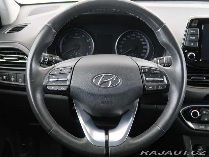 Hyundai i30 1.5T-GDI,MildHyb,CZ,1Maj, 2022