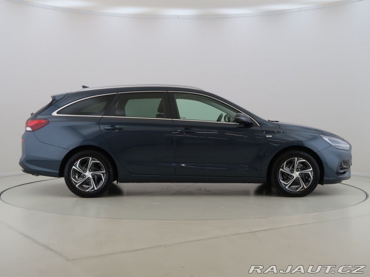 Hyundai i30 1.5T-GDI,MildHyb,CZ,1Maj, 2022