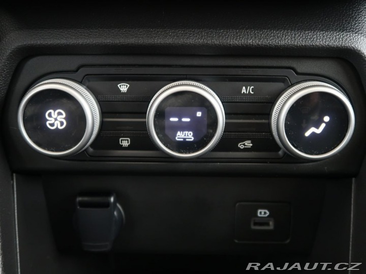 Dacia Jogger 1.0TCe,81kW,Manual,CZ,1Ma 2023