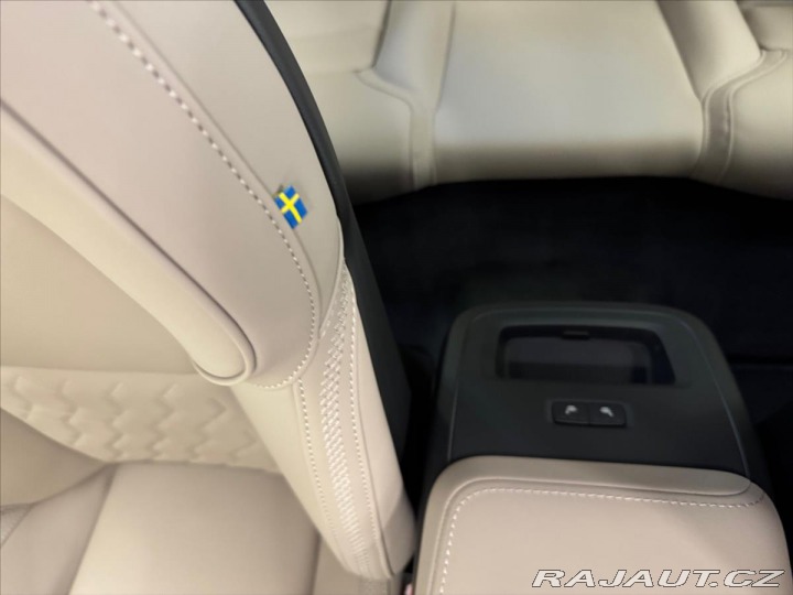 Volvo XC60 2,0 Volvo XC60 B5 Plus Da 2025