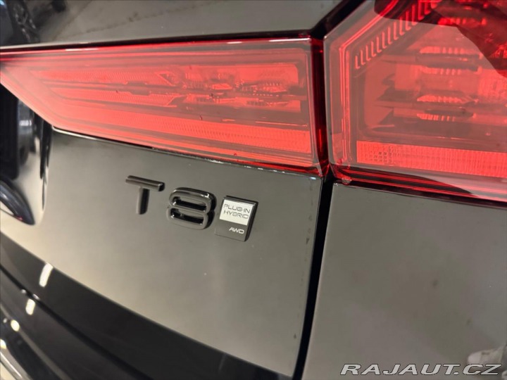 Volvo XC60 2,0 Volvo XC60 T8 Ultra B 2025