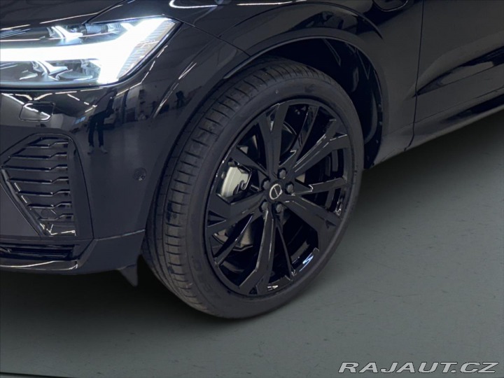 Volvo XC60 2,0 Volvo XC60 T8 Ultra B 2025