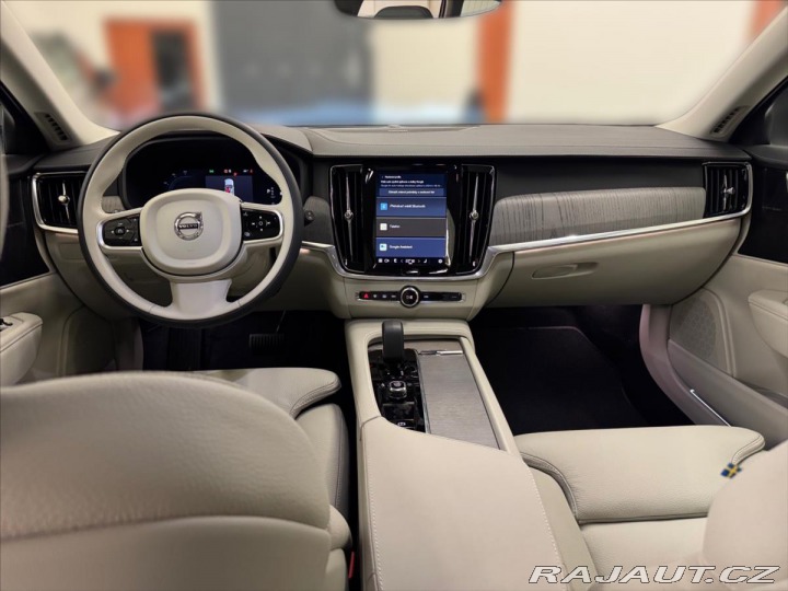 Volvo V90 2,0 B4 AWD Cross Country 2024