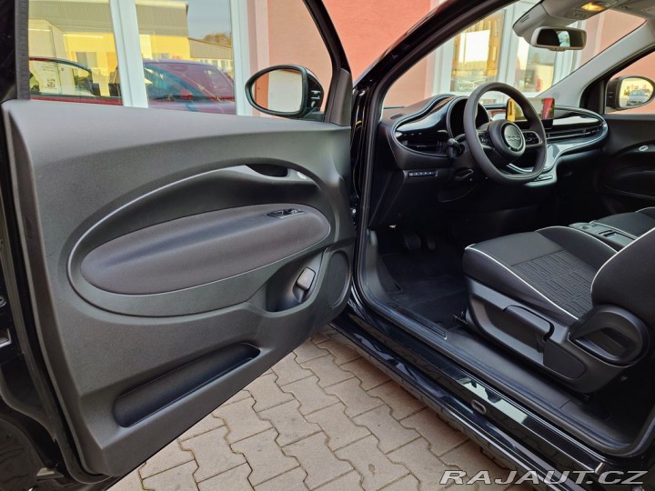 Fiat 500e 42 kWh 87kW 2023