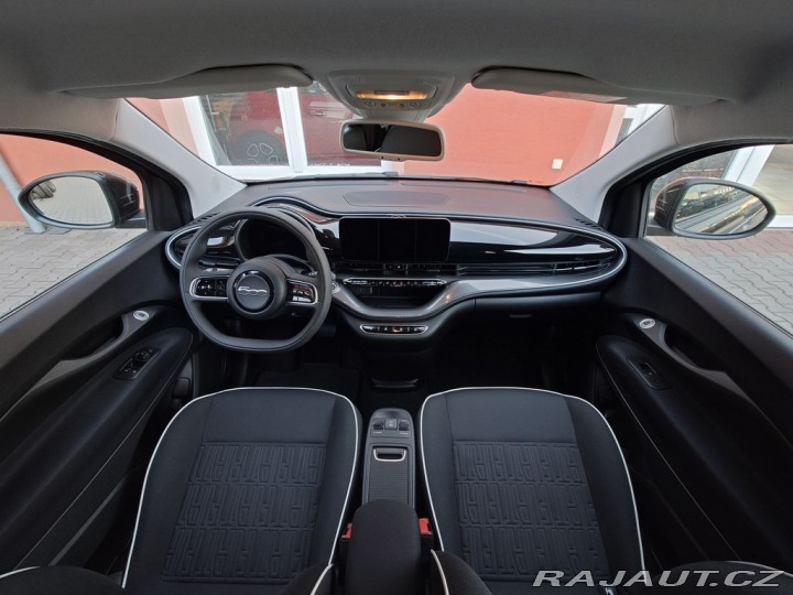 Fiat 500 42 kWh 87kW 2023