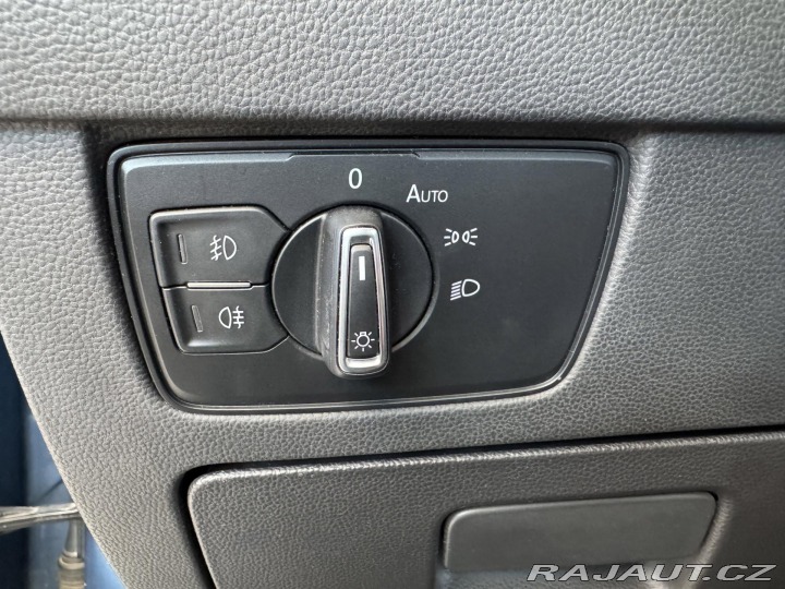 Volkswagen Passat 2,0TDI DSG*Webasto*Masáž* 2018