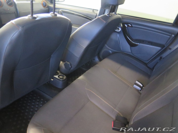 Dacia Duster 1.6SCe,navi,kamera,klima 2017