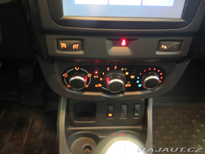 Dacia Duster 1.6SCe,navi,kamera,klima 2017