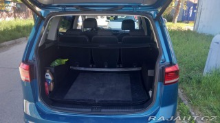 Volkswagen Touran 1.5 TSI, ČR, DSG 2019