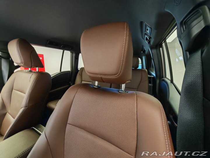 Toyota Land Cruiser 2.8 D-4D 151 kW Invincibl 2024