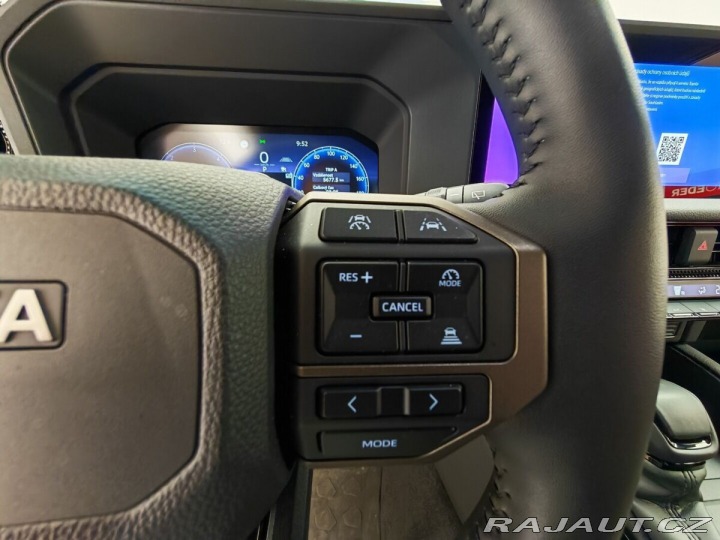 Toyota Land Cruiser 2.8 D-4D 151 kW Invincibl 2024