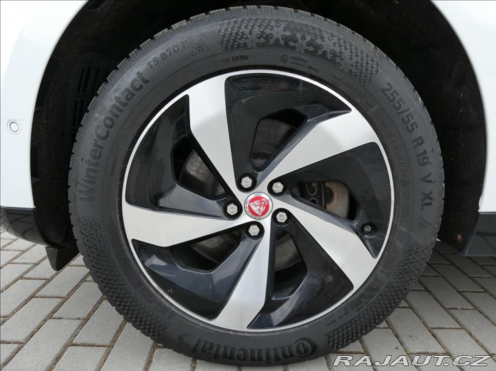 Jaguar F-Pace 2,0 D200 S,1.maj,ČR,DPH 2021