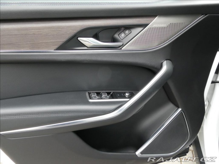 Jaguar F-Pace 2,0 D200 S,1.maj,ČR,DPH 2021