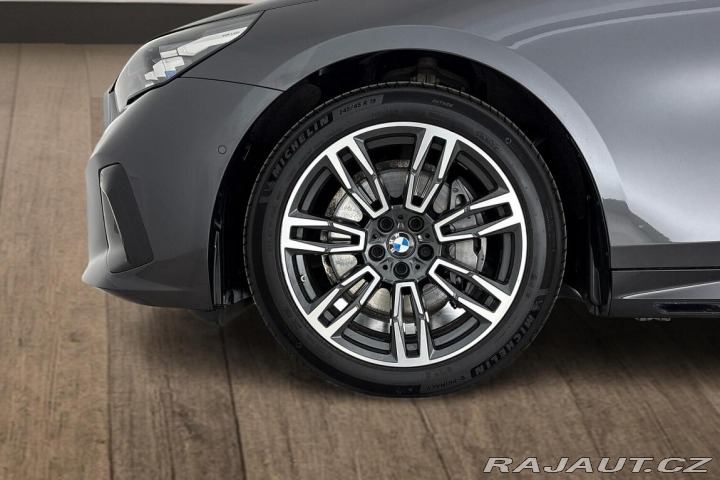 BMW 5 540d xDrive Touring 2025