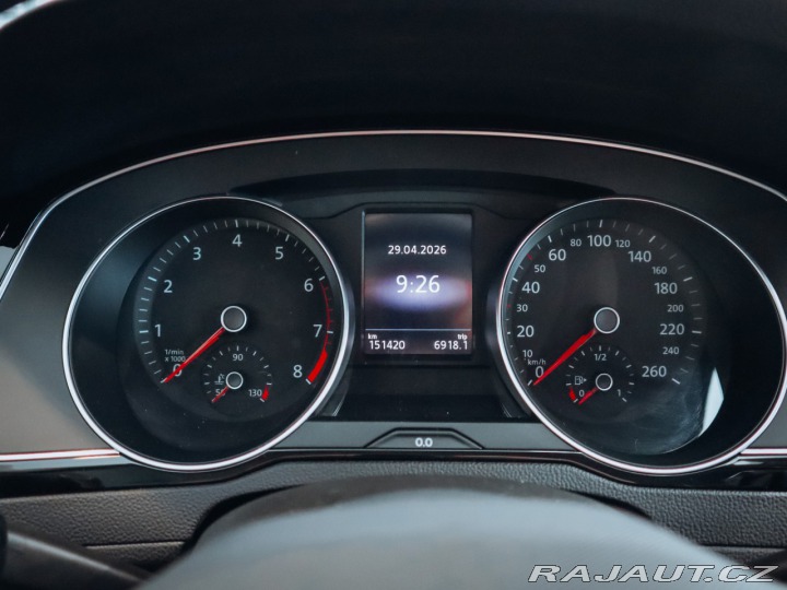 Volkswagen Passat 1.5 TSI 110 kW DSG Elegan 2021