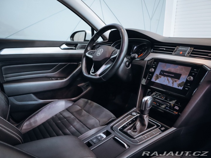 Volkswagen Passat 1.5 TSI 110 kW DSG Elegan 2021