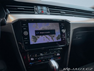 Volkswagen Passat 1.5 TSI 110 kW DSG Elegan 2021